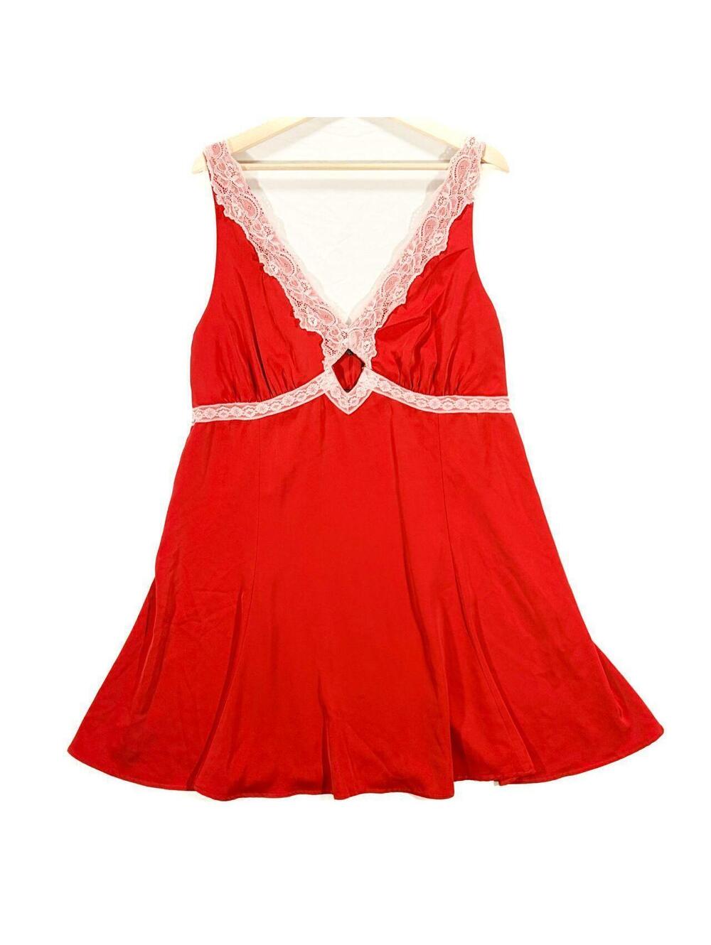 Red Lace Slip Dress/Nightie Keyhole